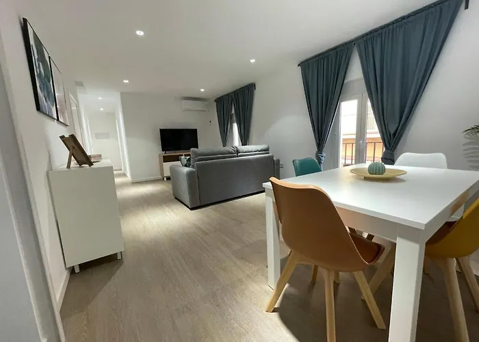 Nebro Estrella, En El Corazon De Apartment